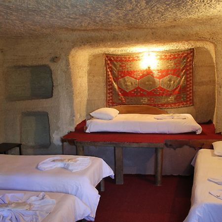 Yasin'S Place Backpackers Cave Hostel Goreme Exterior foto