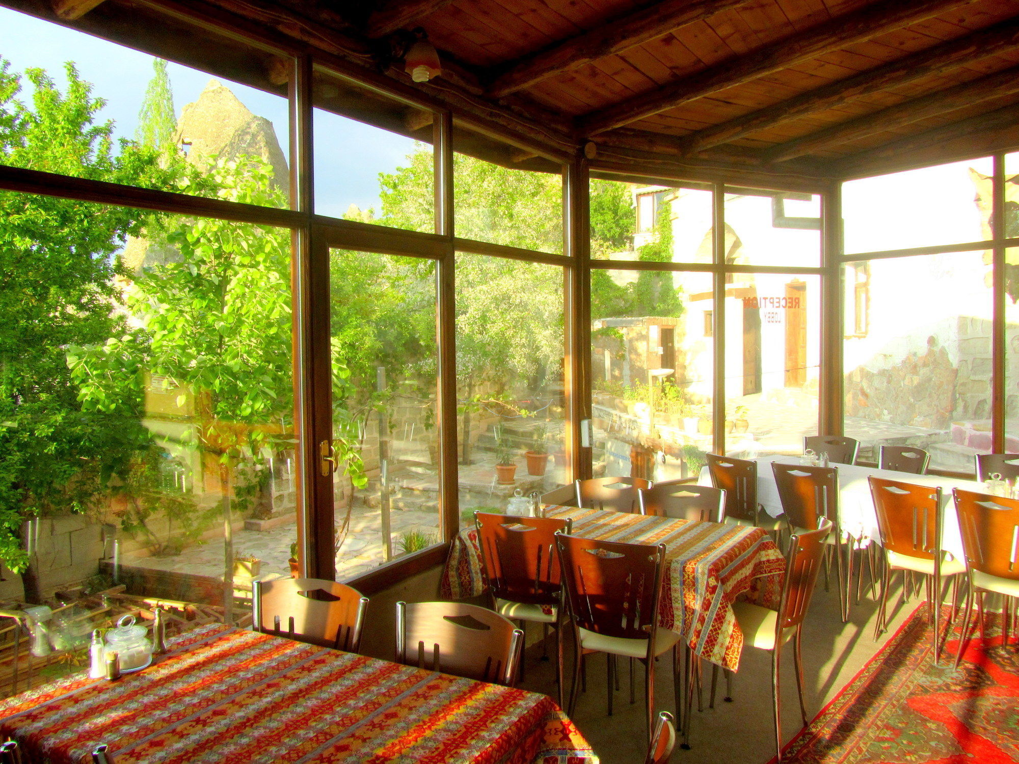 Yasin'S Place Backpackers Cave Hostel Goreme Exterior foto