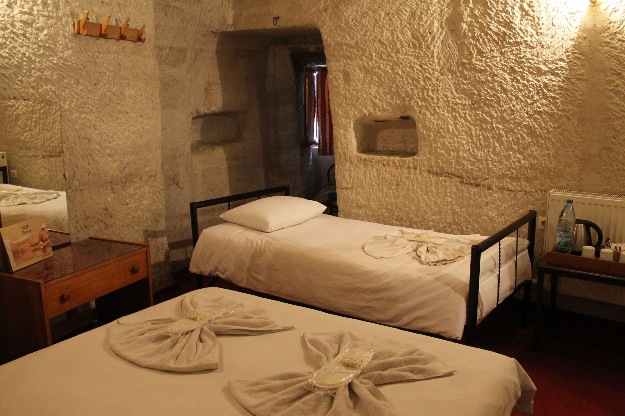 Yasin'S Place Backpackers Cave Hostel Goreme Exterior foto